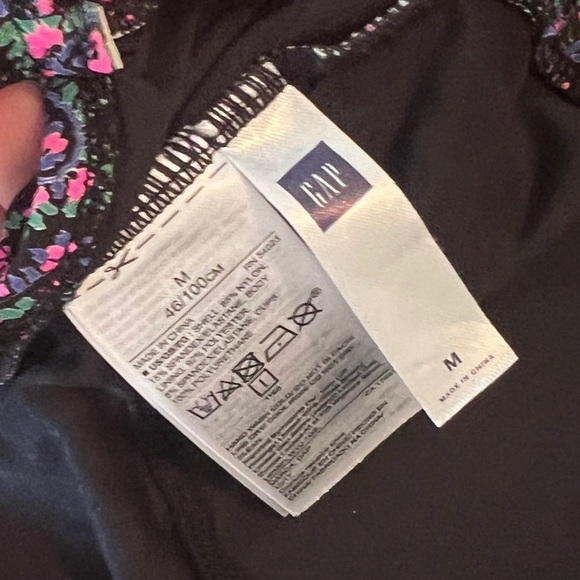 GAP High Neck Cross Back One Piece Bathing Suit Swimsuit Black Pattern - Picture 5 of 5